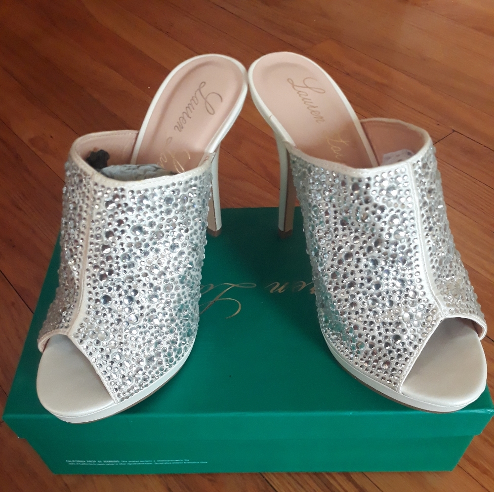 NEW Elegant Silver & White Heeled Mules Size 9.5